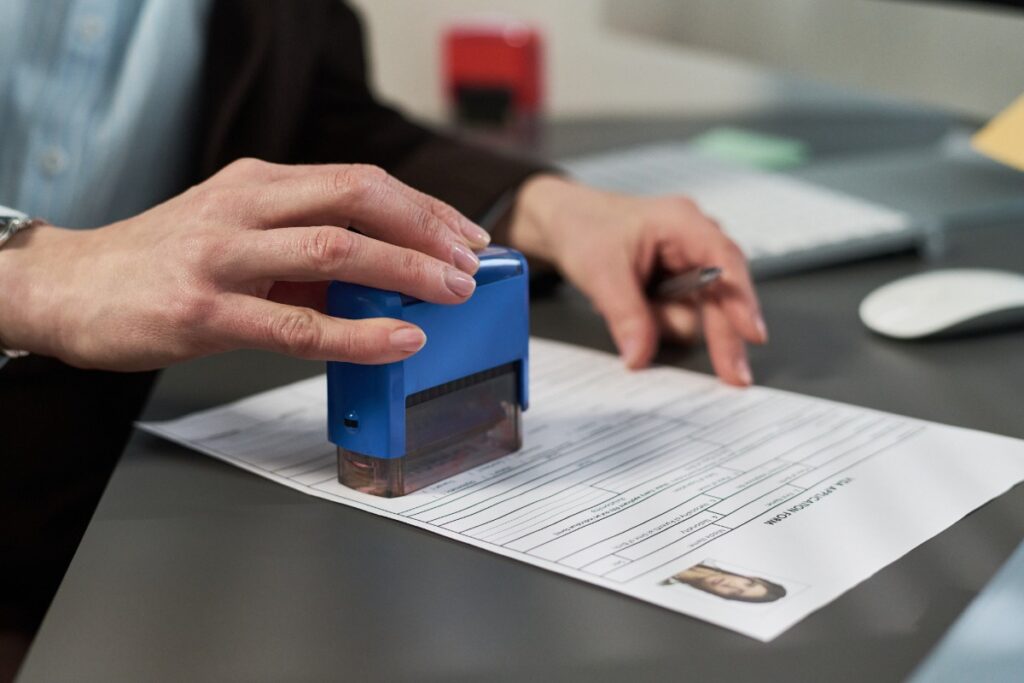 Une attestation pôle emploi approuvée