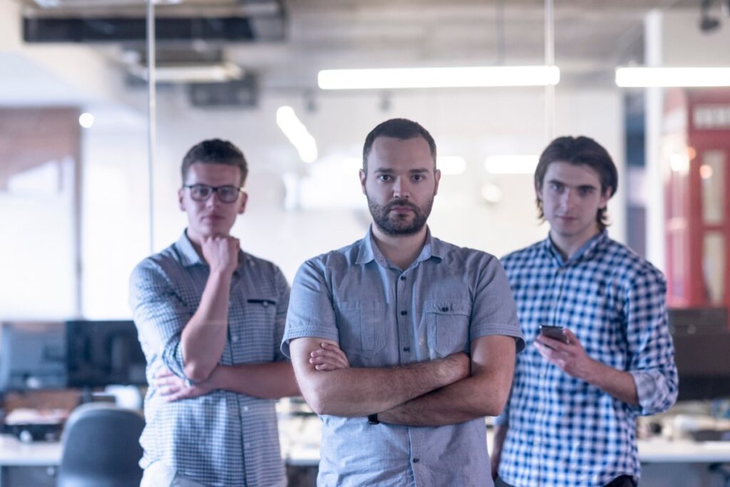 Des apprentis d'une entreprise