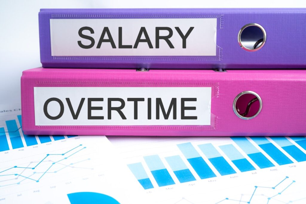 Classeur avec salaire et heures supplémentaires